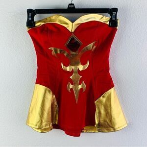 Welovefine Data 2 Sleeveless‎ Ruby Red Gold Top